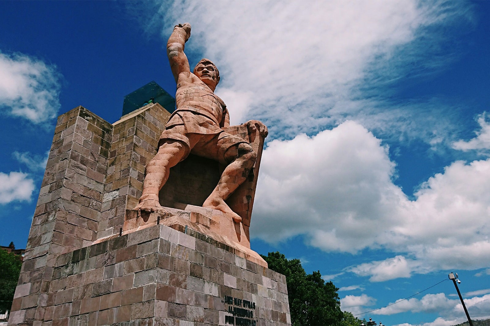 画像提供：所属事務所