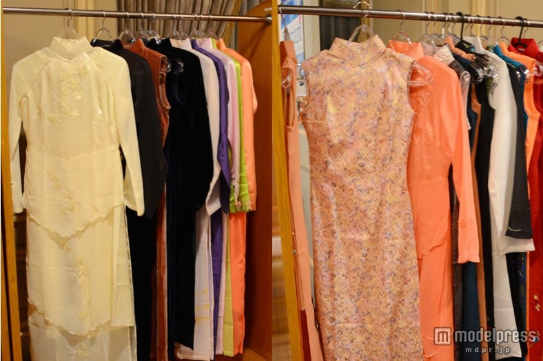 ベトナム伝統衣装“アオザイ”