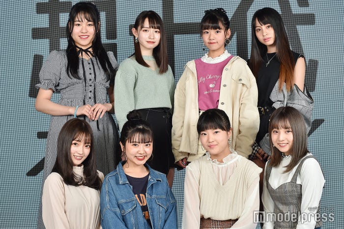 「Ms.超十代オーディション2020」ファイナリスト/(前列左から)夢咲ももなさん、高梨優佳さん、荒井栞里さん、齋藤美雪さん(後列左から)岩田真理亜さん、李紗彩耶さん、小川さくらさん、桑澤菜月さん(C)モデルプレス