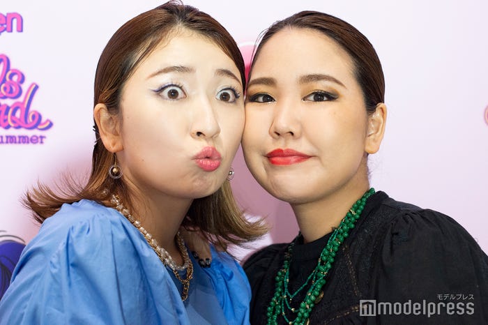 平成フラミンゴ(NICO、RIHO)(C)モデルプレス