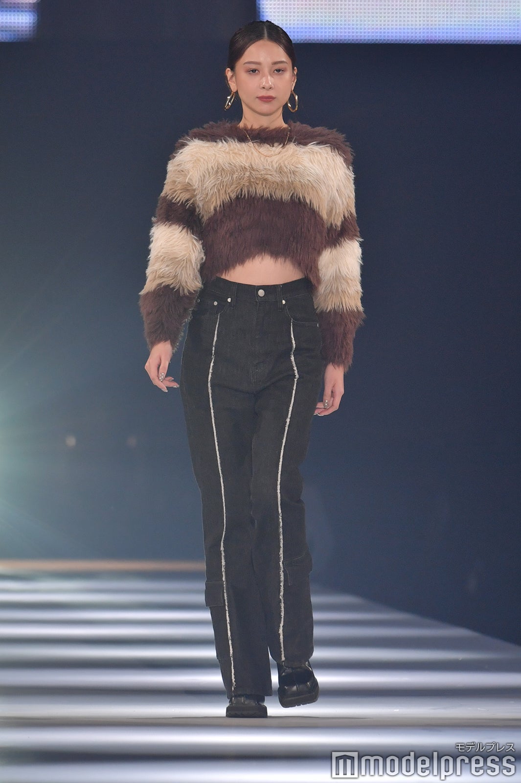 （C）モデルプレス