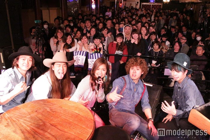 FUKI初のワンマンライブの模様