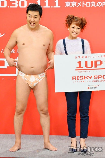 とにかく明るい安村、鈴木奈々