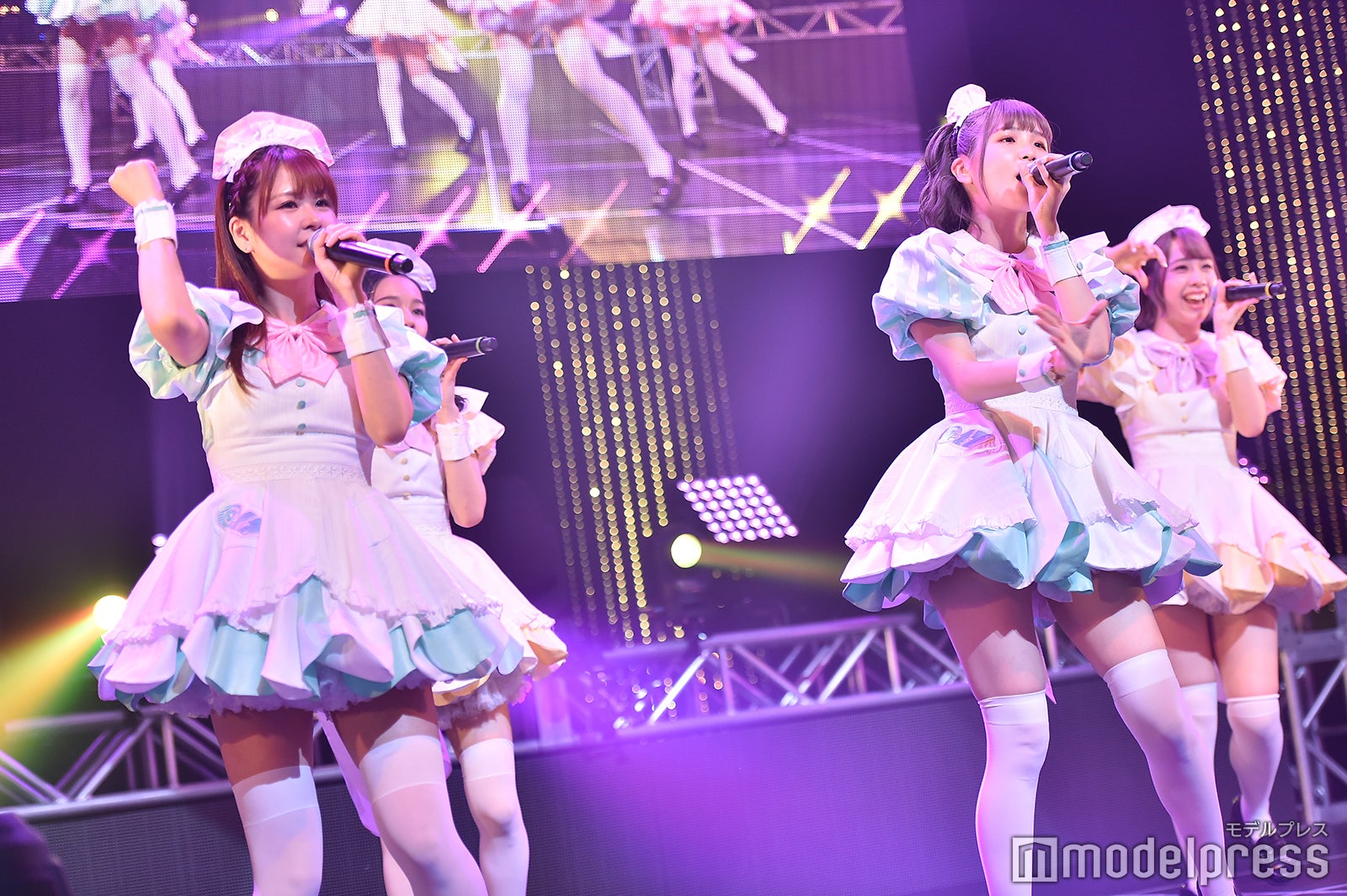 あっとせぶんてぃーん（C）モデルプレス