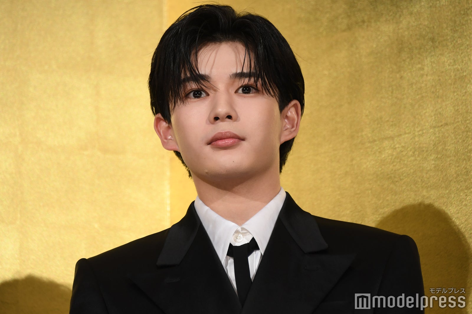 長尾謙杜（C）モデルプレス