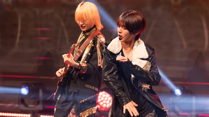 ジュニア(C)Storm Labels Inc.