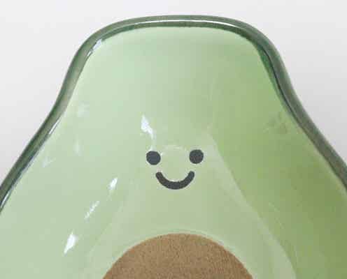 100均で見つけて一目惚れ♡他の100均じゃ出会えないデザイン!思わず即カゴに入れた食器