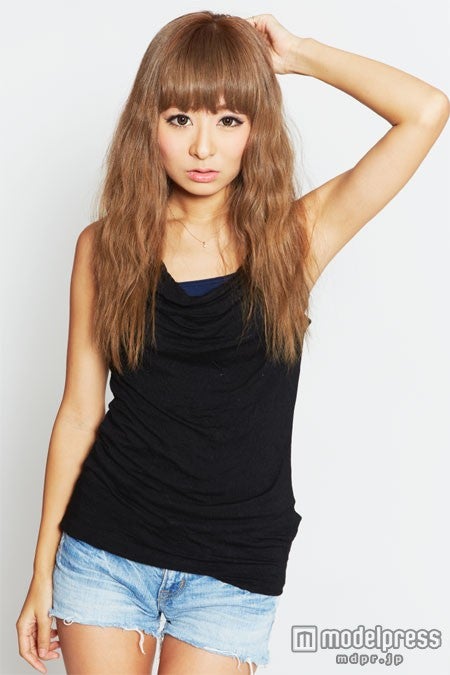 元ヤンモデルが地上波で“笑撃”デビュー　小森純、鈴木奈々に続く新星登場か