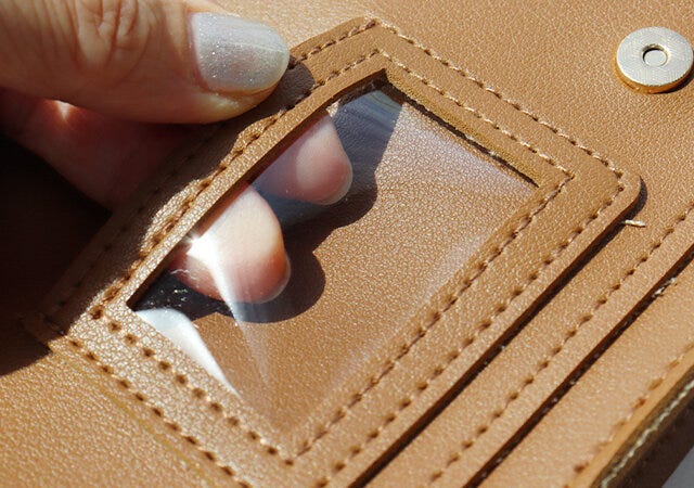 リコリス・リコイル スクールバッグ風ポーチ ムック本 ムック 付録 人気 おすすめ オススメ 宝島社 宝島 レビュー 便利 優秀 当たり 最高 2023 リコリス・リコイル アニメ アニメグッズ グッズ スクールバッグ風ポーチ ポケット クリアポケット