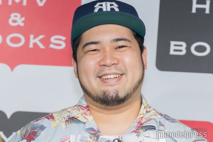 松井ケムリ(C)モデルプレス