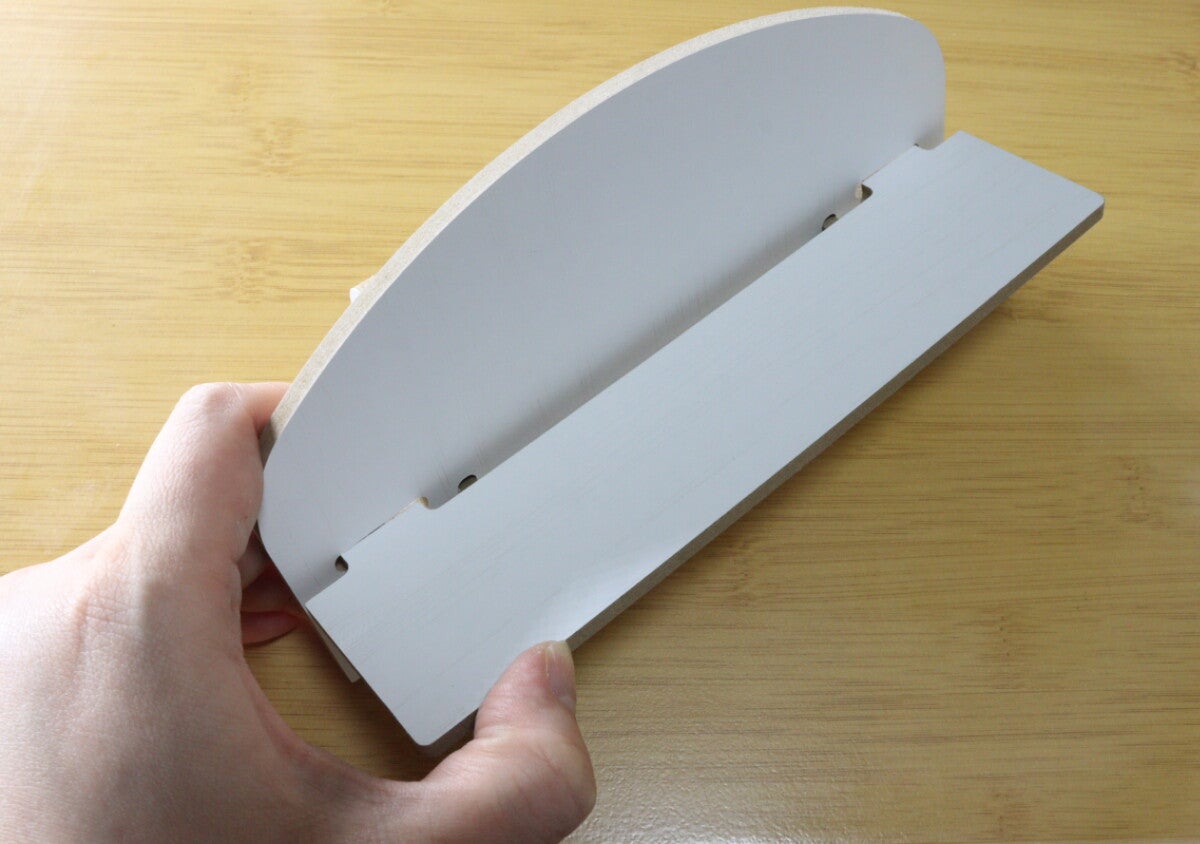 組み立て簡単で即馴染む！大人が本気で使える100均ディスプレイグッズ