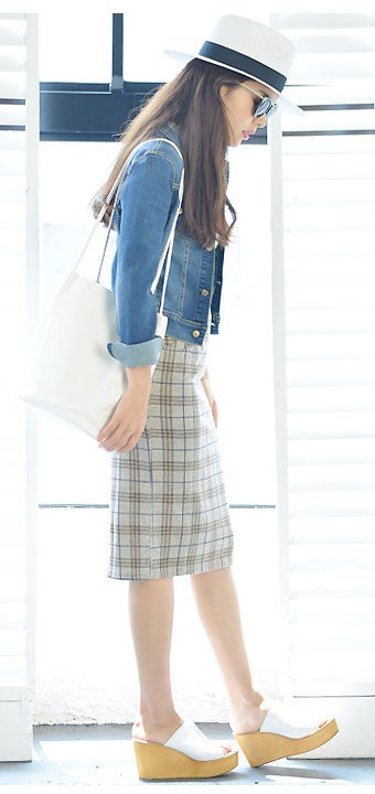 チェックニットソータイトスカートcocaオリジナル「coca」1,380円（税込）／画像提供：coca