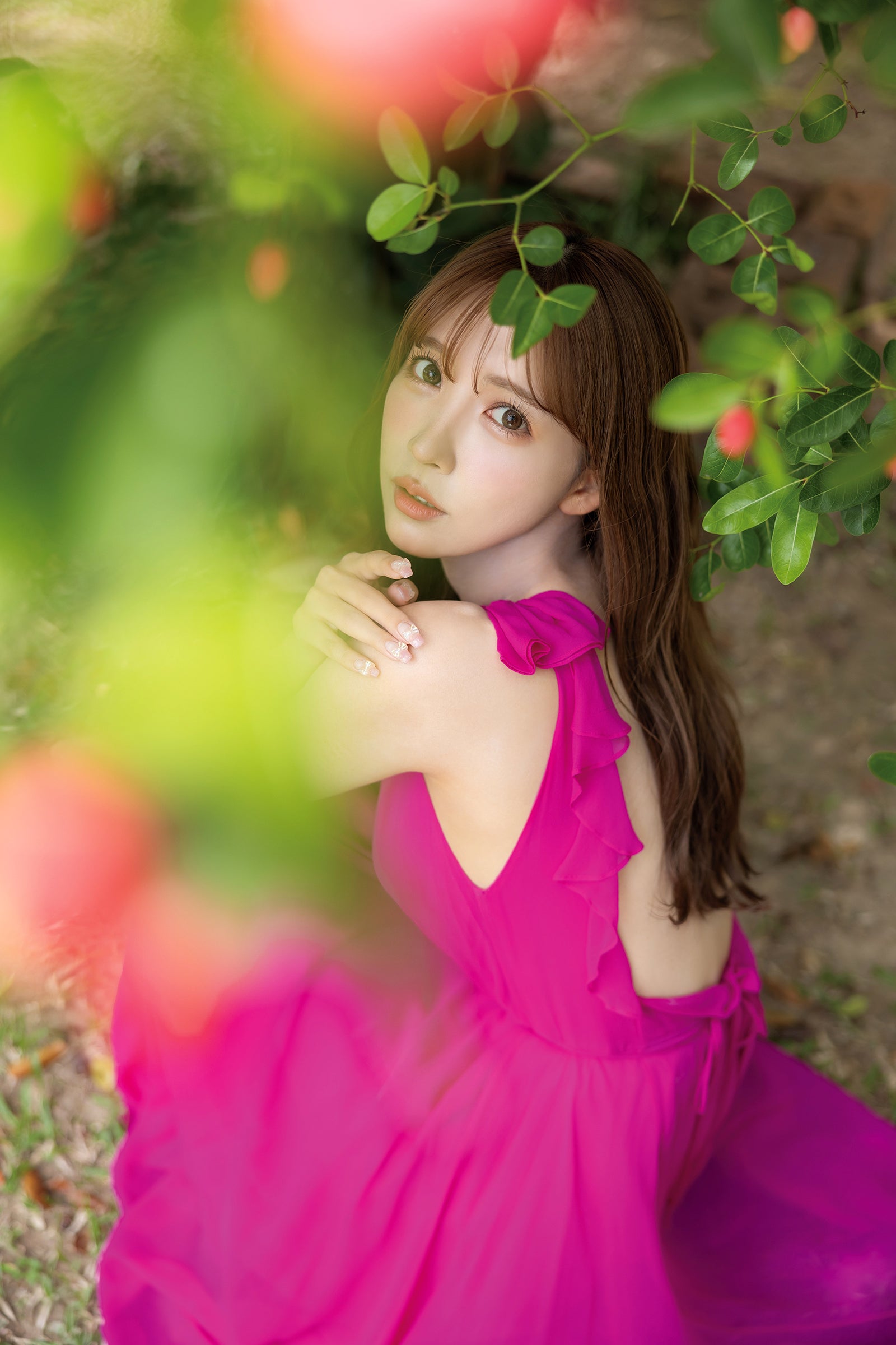 三上悠亜「Last your...」（C）双葉社／撮影：上野勇