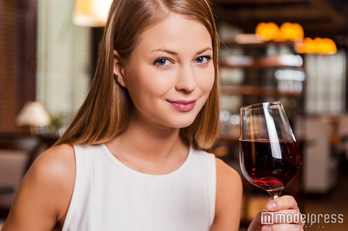 食べる順番も大事なダイエットテク(photo by gstockstudio/Fotolia)