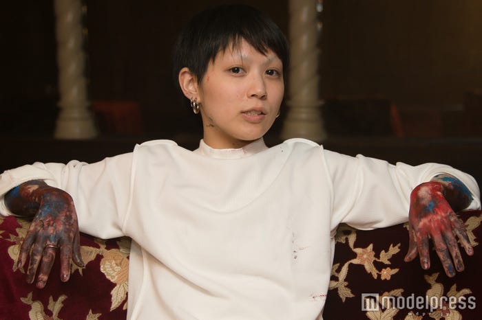 百花※イベントで色々あったので手が真っ黒(C)モデルプレス