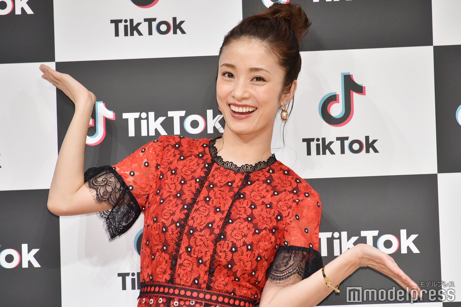 上戸彩 （C）モデルプレス