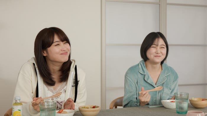 朝井瞳子、小川暖奈(C)テレビ朝日