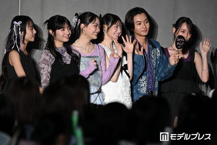 室はんな、向井怜衣、星乃あんな、鎮西寿々歌、大西利空/映画「だぁれかさんとアソぼ?」スペシャルステージ(C)モデルプレス