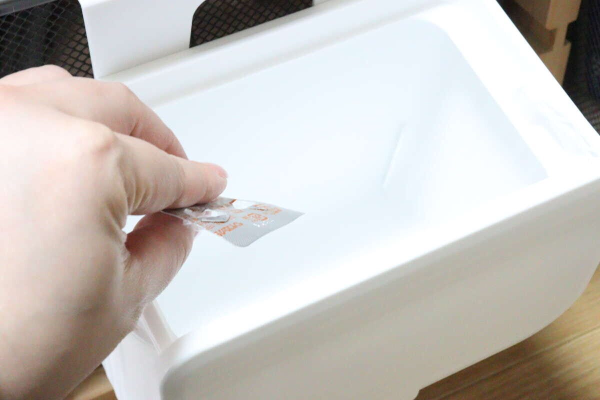 扉や引き出しに掛けられるフタ付ゴミ箱 使用例 扉や引き出しに掛けられるフタ付ゴミ箱 使用例