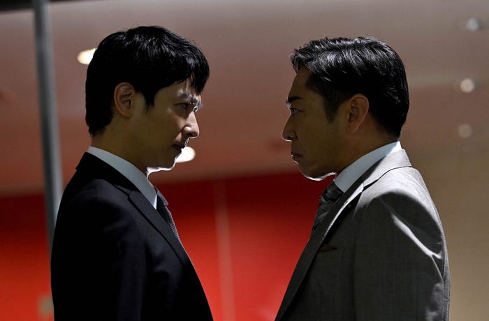 堺雅人、香川照之/「半沢直樹」第4話より(C)TBS