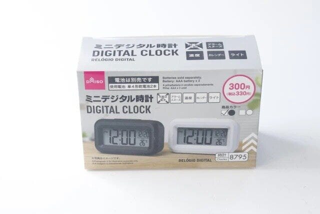 ダイソー　ミニデジタル時計　パッケージ