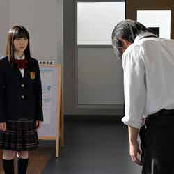 芦田愛菜「最高の教師 1年後、私は生徒に■された」第6話より（C）日本テレビ