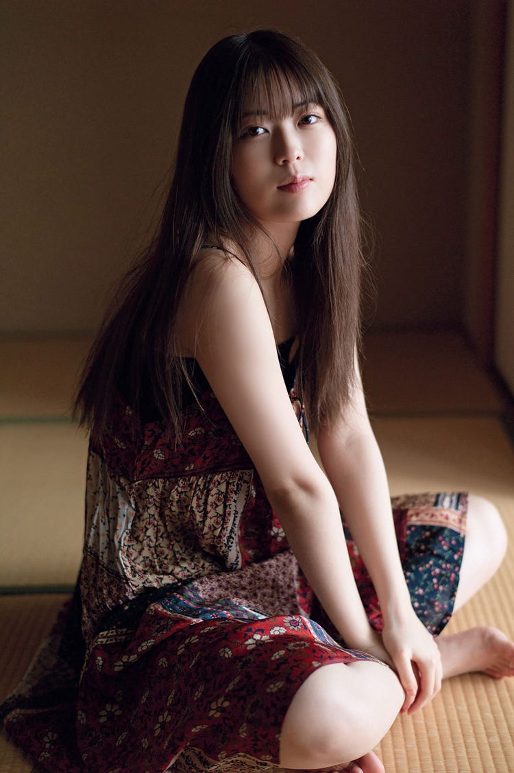 画像3 3 乃木坂46岩本蓮加 少女から大人への成長を収めたグラビア Blt Graph 初表紙 モデルプレス