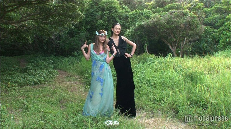 土屋アンナ、冨永愛（C）テレビ朝日