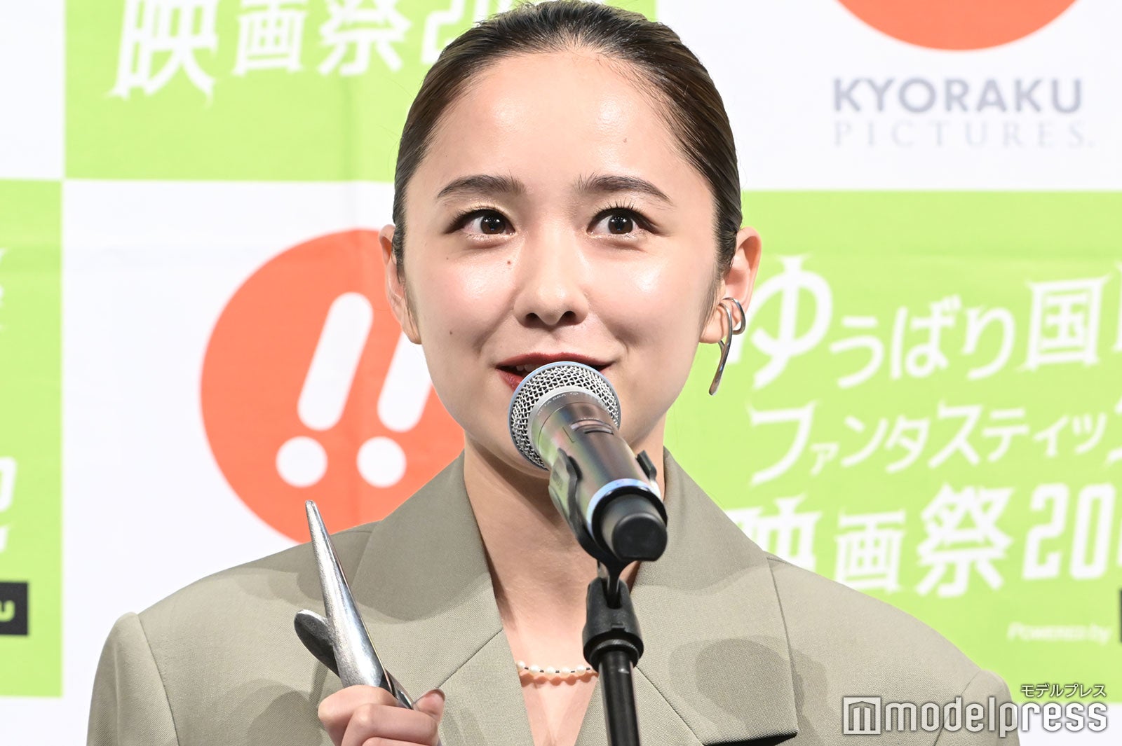堀田真由（C）モデルプレス
