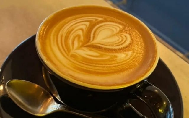 コーヒーが苦手でもOK!最高に美味しい「カフェラテが飲めるお店」