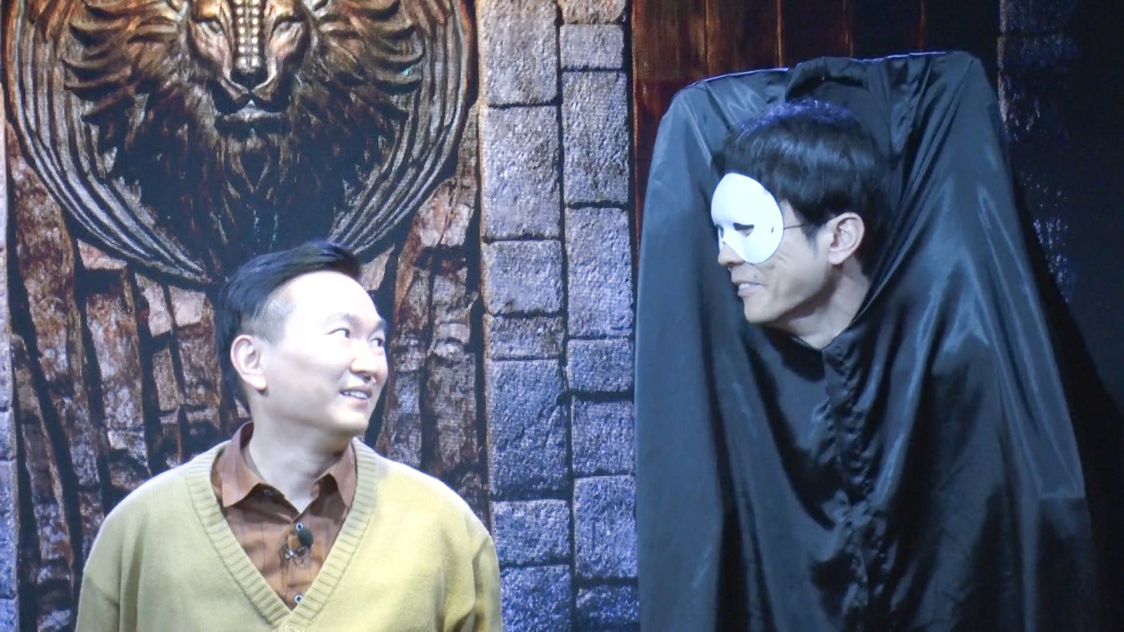 （左から）山内健司、濱家隆一（C）MBS