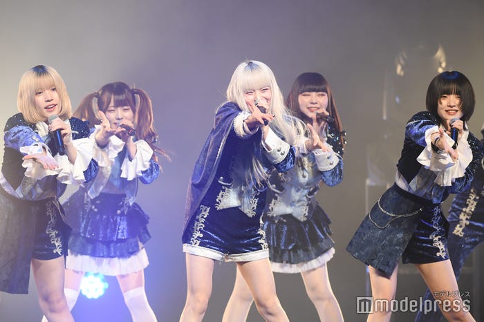 AVAM(C)モデルプレス