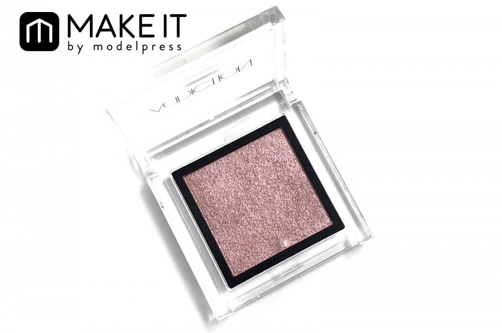 ADDICTION／ザ アイシャドウ／144 Vintage Rose／2,000円（税抜） (C)メイクイット