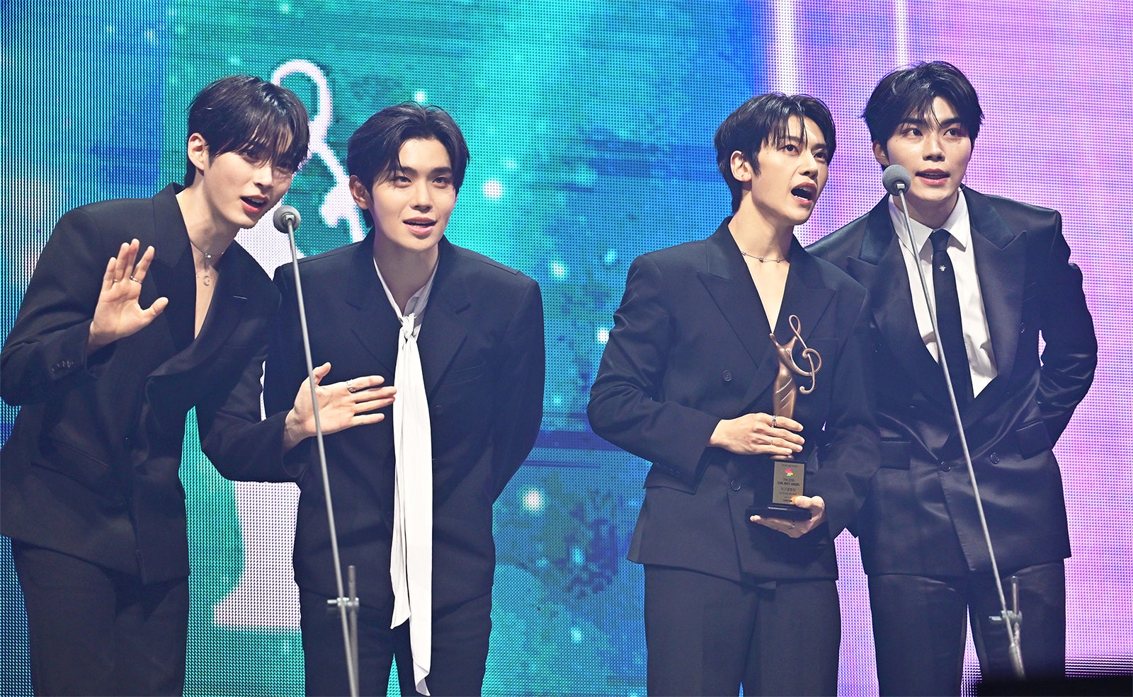 ZEROBASEONE（C）2026 SPORTSSEOUL, ALL RIGHTS RESERVED.