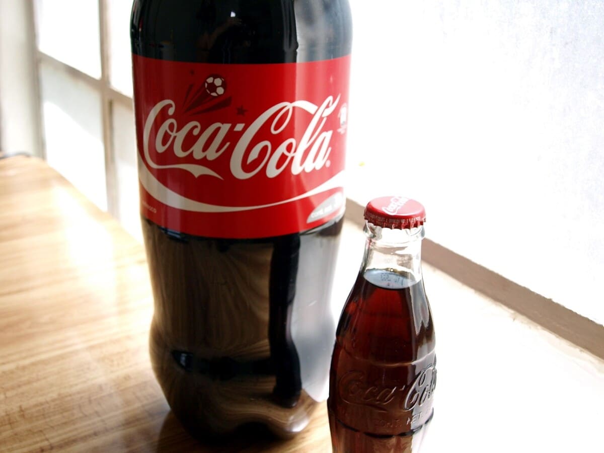 コーラのお徳用詰め替えボトルが存在する