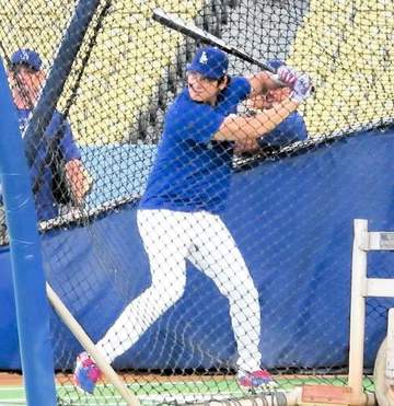 大谷翔平の打球音すごっ！無人の本拠地に響き渡った快音 シーハンから右翼線へ強烈な弾丸ライナー 最終調整が完了