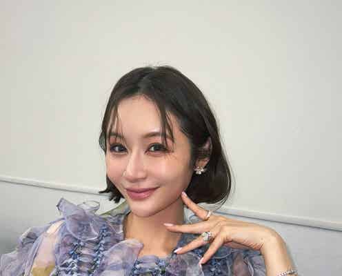 宮崎麗果、ワンショル&ミニスカで美スタイル披露「綺麗すぎる」「憧れ」の声