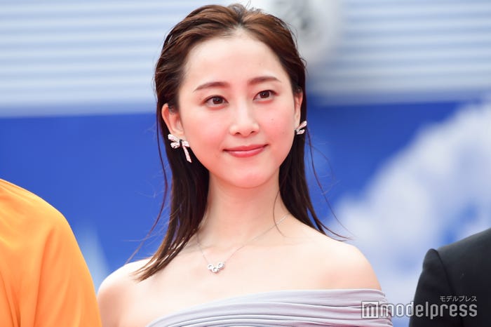 松井玲奈(C)モデルプレス