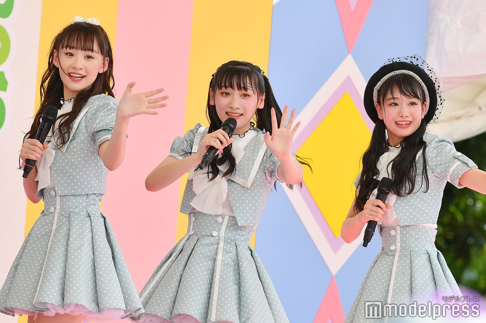 ＝LOVE（C）モデルプレス