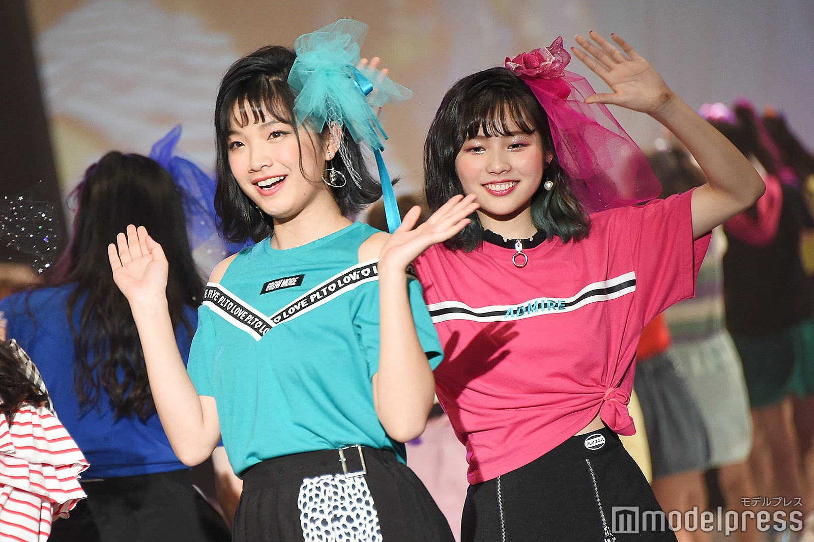 溝部ひかる、秋田汐梨（C）モデルプレス