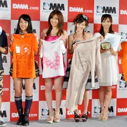 左から:柴田英嗣、桑原みずき、熊田曜子、杉原杏璃、吉木りさ、小木曽汐莉