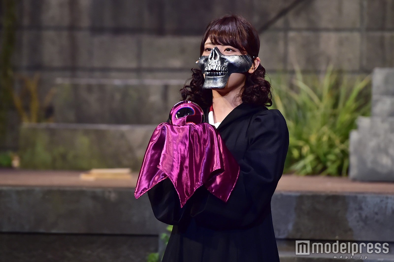 （C）モデルプレス