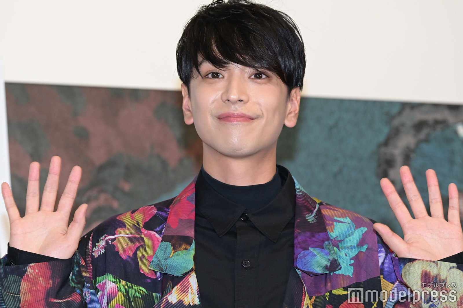 黒羽麻璃央 （C）モデルプレス