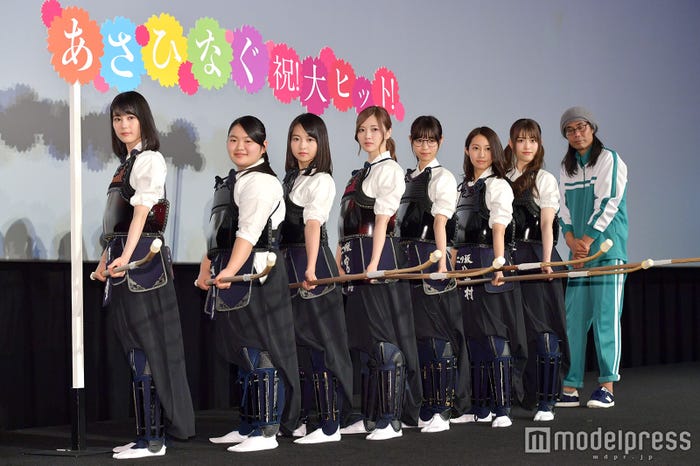 生田絵梨花、富田望生、伊藤万理華、白石麻衣、西野七瀬、桜井玲香、松村沙友理、英勉監督(C)モデルプレス