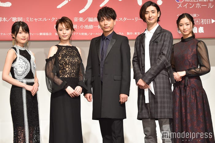 (左から)生田絵梨花、平野綾、山崎育三郎、古川雄大、木下晴香 (C)モデルプレス