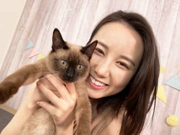 報ステ 森川夕貴アナの愛猫デレデレ 田中萌アナ 本気ダンス動画 第２弾配信開始 モデルプレス