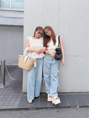 希空、母・辻希美の誕生日に"おそろい風"コーデで買い物&ランチ「大好きだよ」
