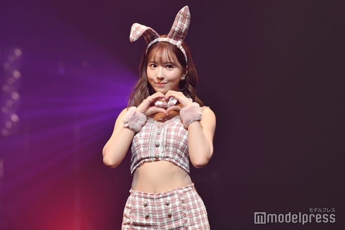 三上悠亜(C)モデルプレス
