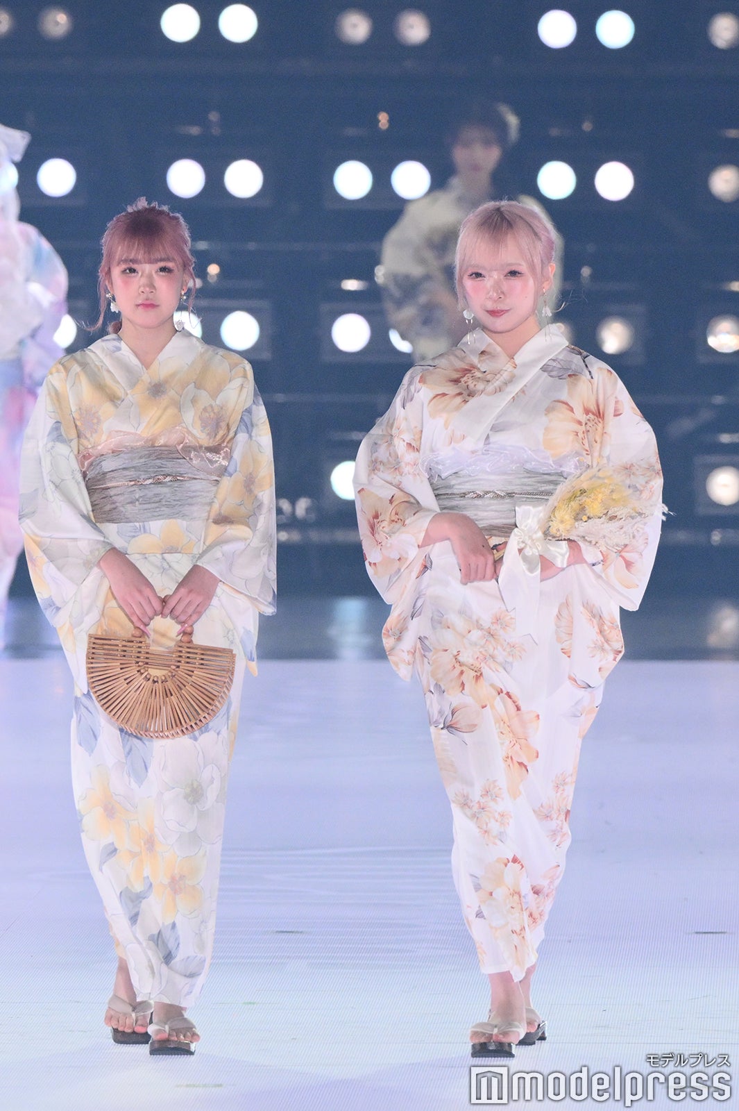 （C）モデルプレス