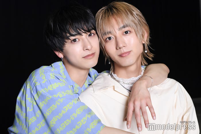 新原泰佑、駒木根葵汰(C)モデルプレス
